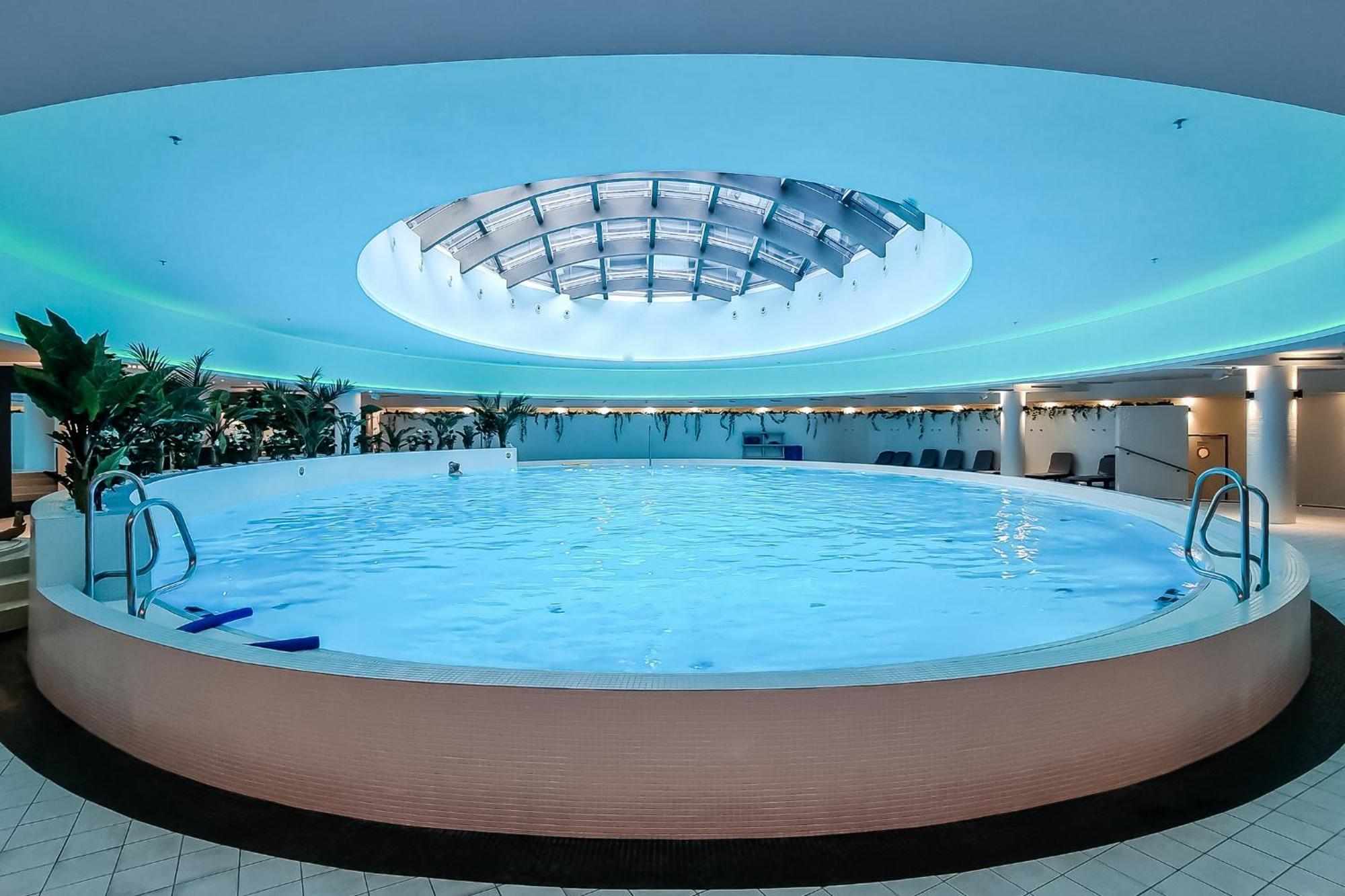 Hanza Tower Apartment No. 524 - Swimming Pool, Jacuzzi, Balcony ชเตชชิน ภายนอก รูปภาพ